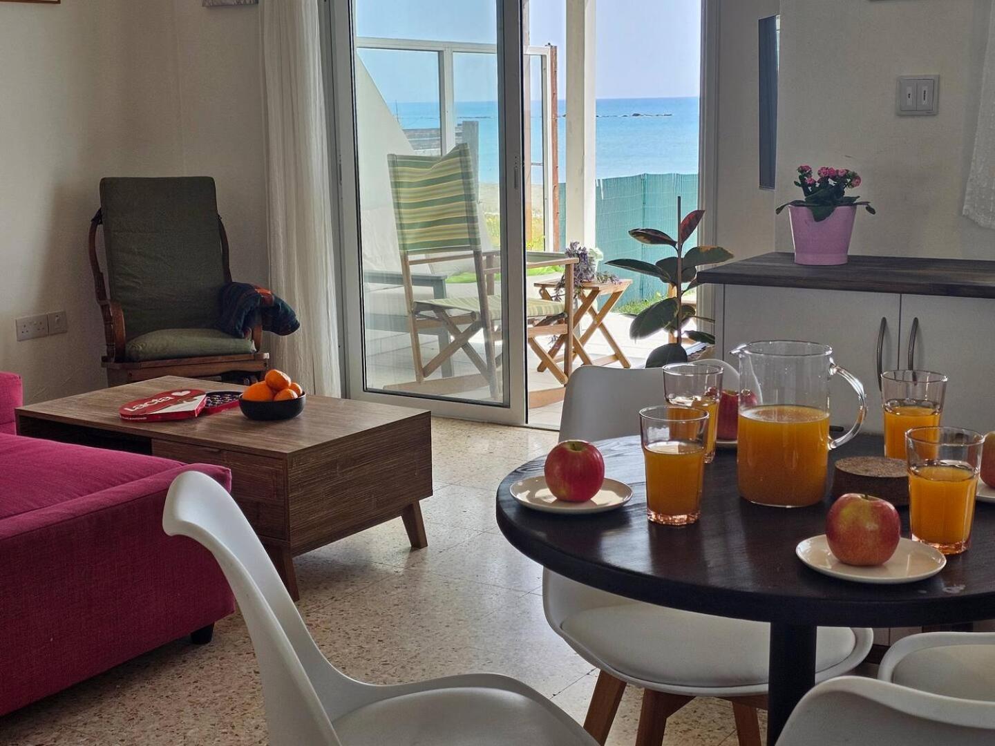 Ammos Beachfront Villa Paradise Larnaca Exterior photo