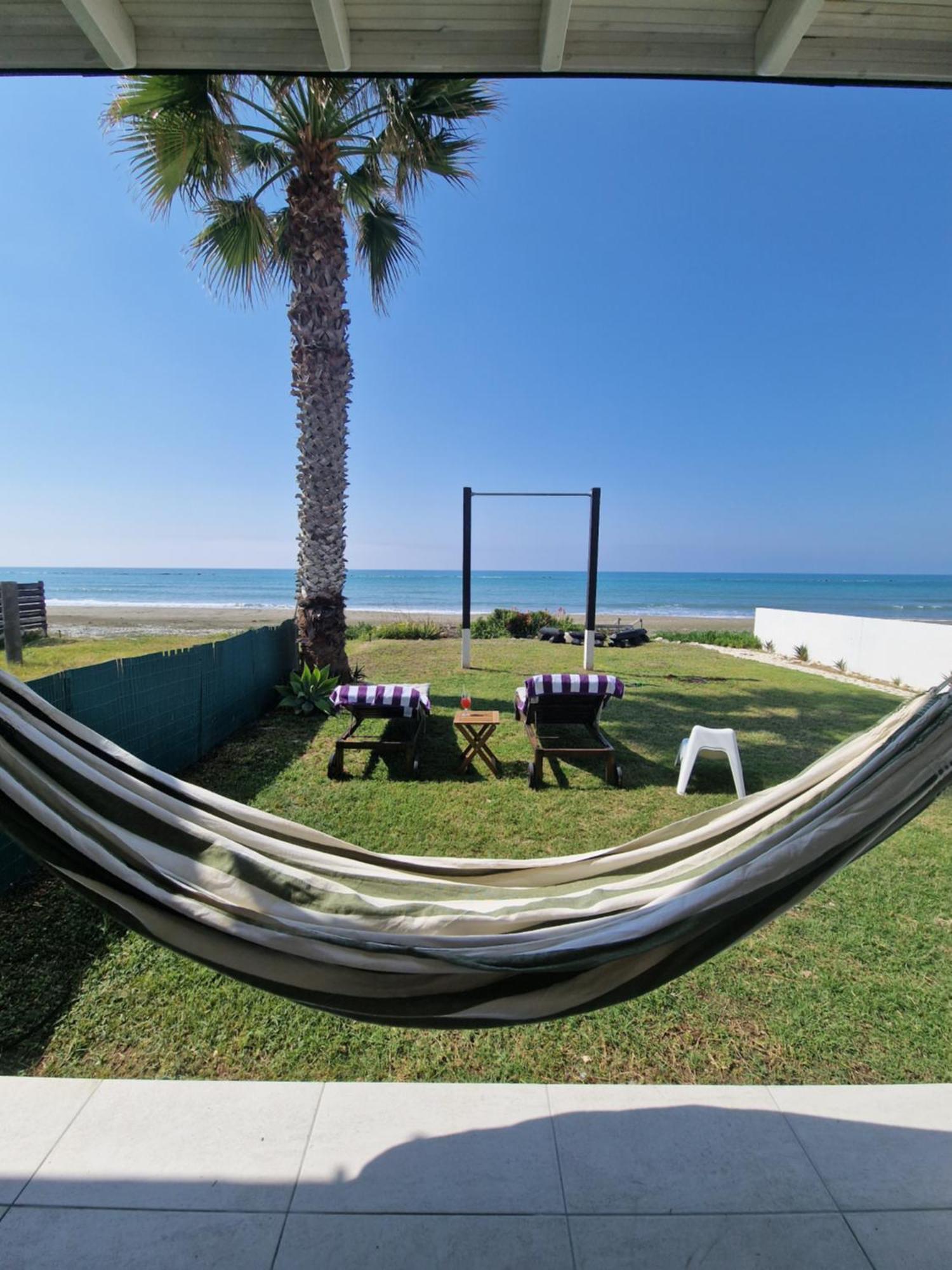 Ammos Beachfront Villa Paradise Larnaca Exterior photo