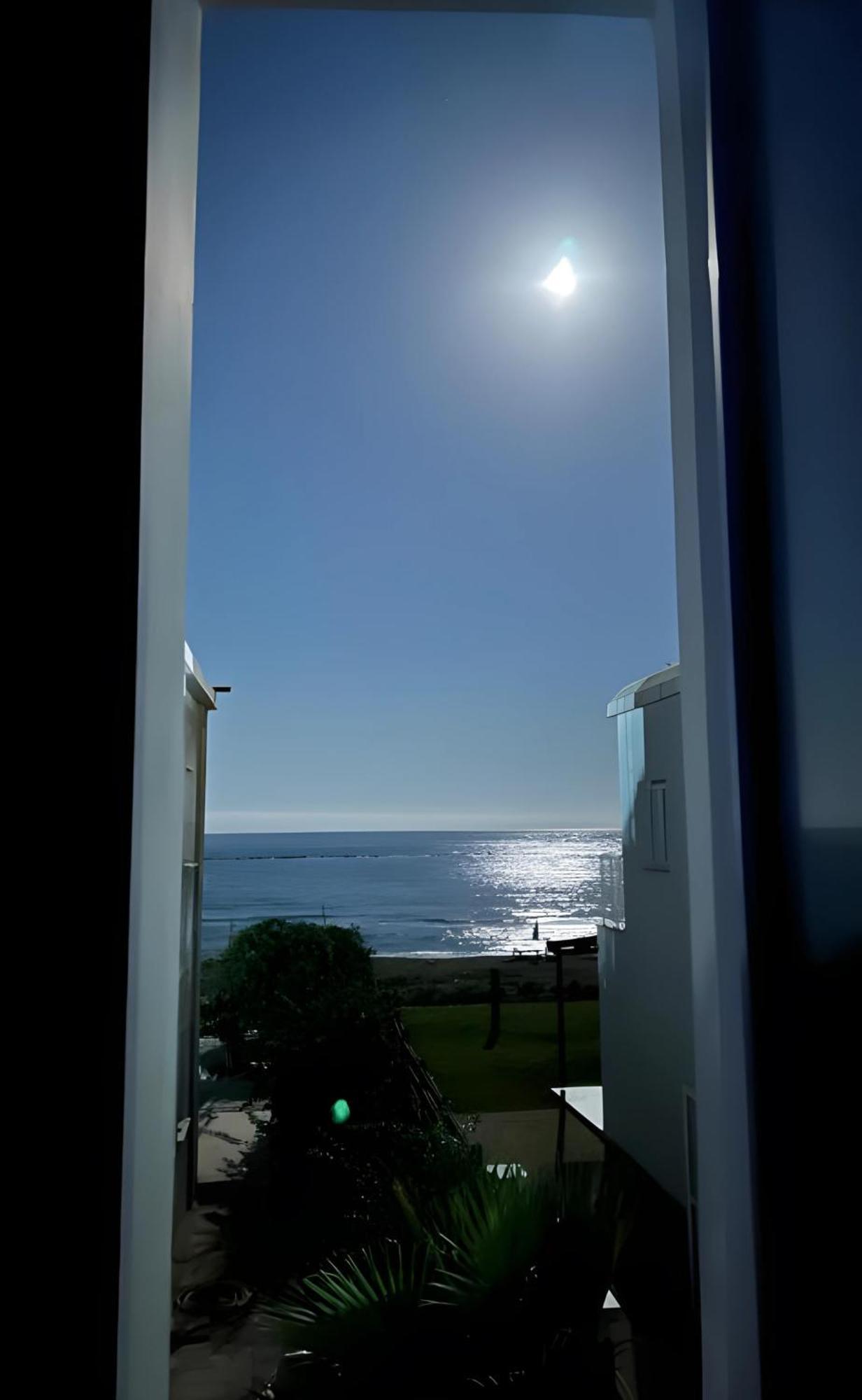 Ammos Beachfront Villa Paradise Larnaca Exterior photo